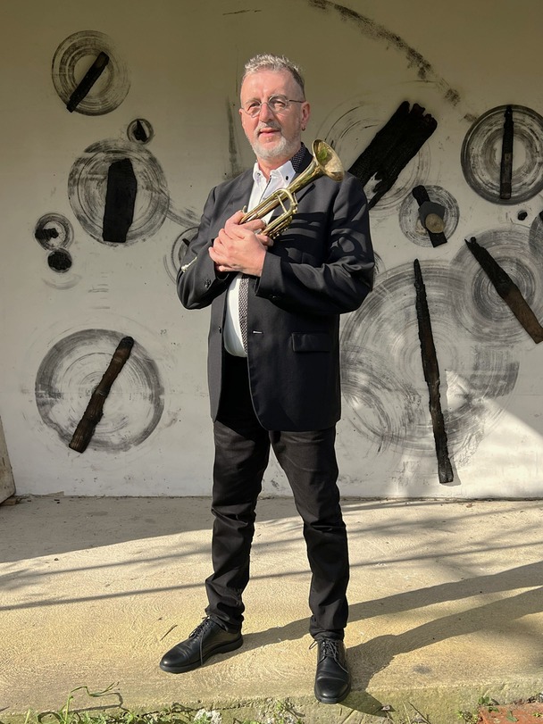 Jean-Luc Degioanni, trompettiste à la Cobla Germanor